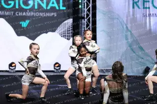 Texas Aces Tumbling and Cheer Showgirls