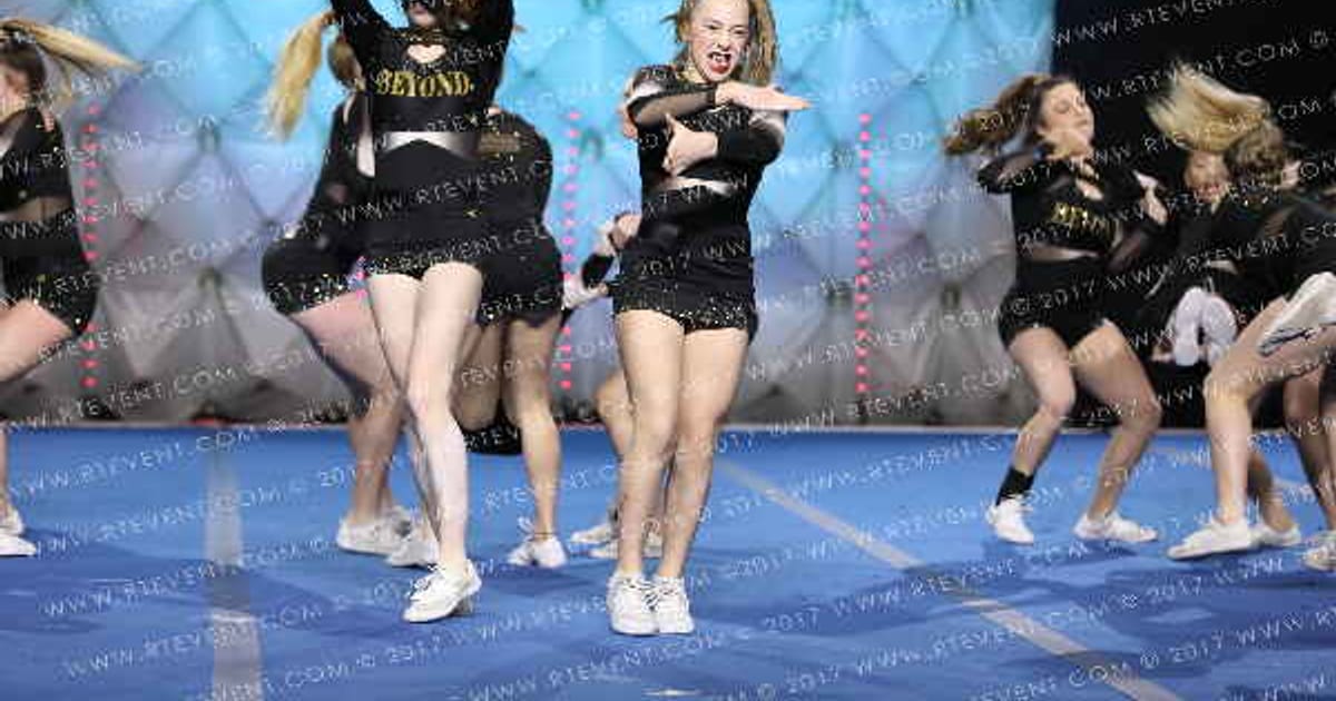 Beyond All Stars CRUSH · Wisconsin Dells Grand Nationals