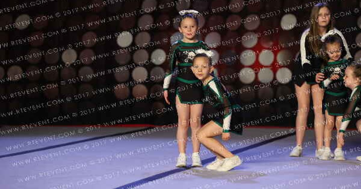 Iowa Elite Cheer Contenders · Battle of the Midwest Updated