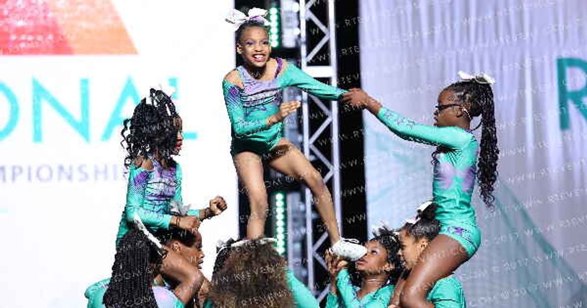 Far Out Cheer & Dance Reign · The Southwest Regional Summit DIDII DAY TWO