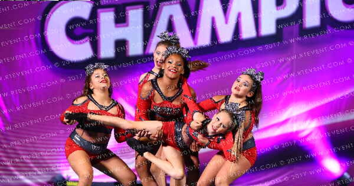 Ocala Athletix LAVA GIRLS · American Cheer Power Tampa Showdown DIDII