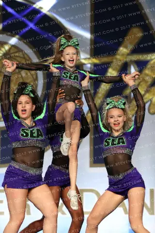 Shelby Elite All Stars G-Rays