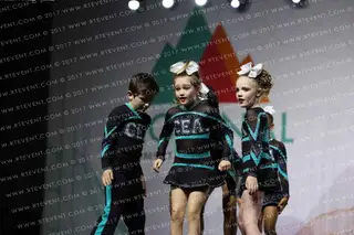 Cheer Extreme - Richmond Royal Crowns