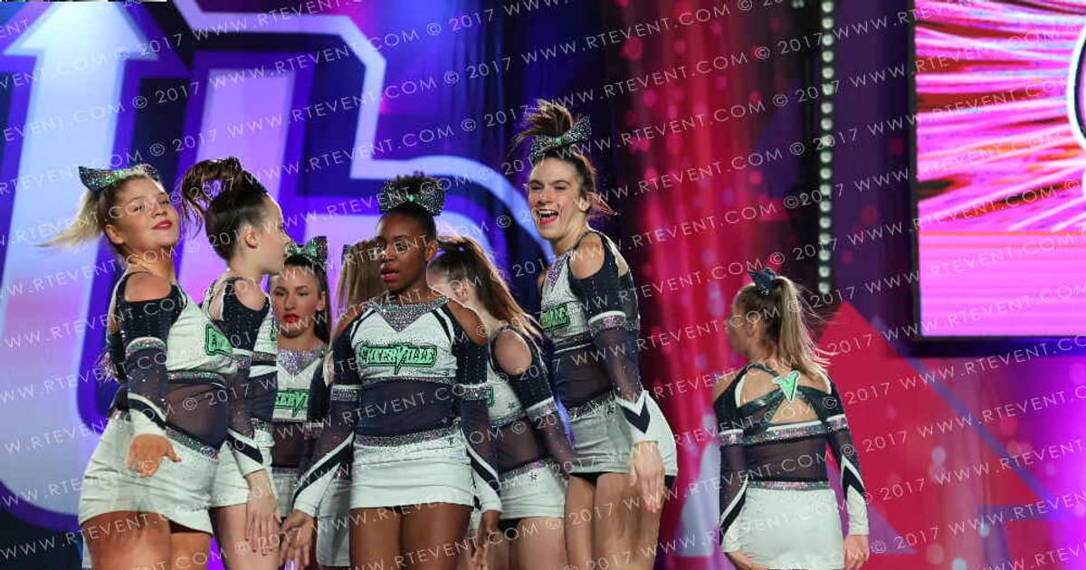 Five Star Bombshells · Grand Nationals