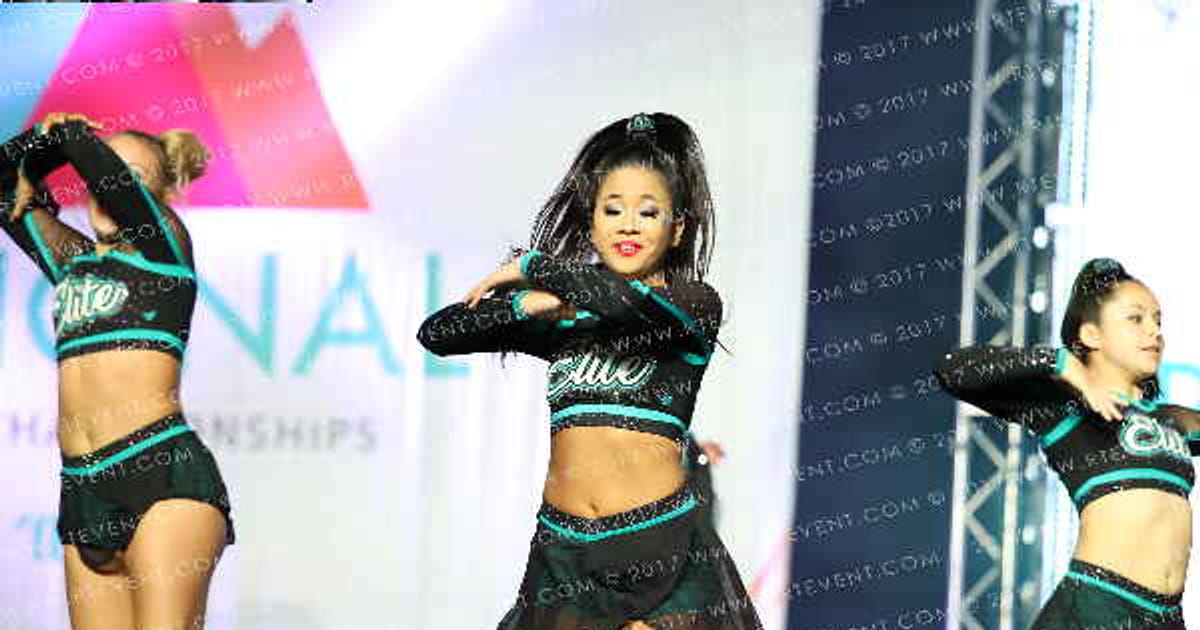 Cheer Extreme Myrtle Beach Diamond Elite · The Southeast Regional Summit