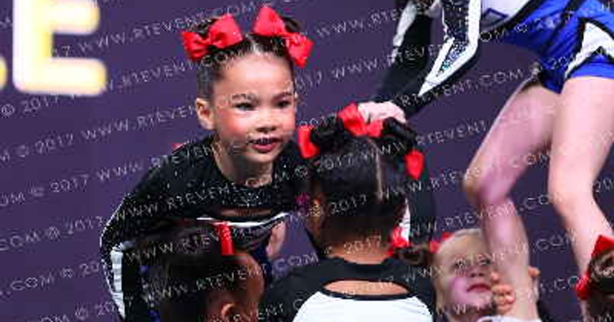East Celebrity Elite - Oakdale Babies of Fame · Mohegan Sun