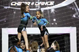 Bannons Cheer Force Ewoks