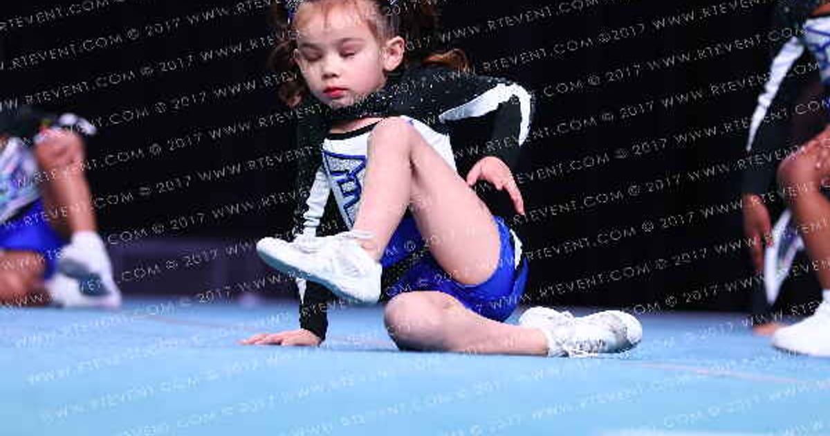 East Celebrity Elite - Manchester Broadway Babies · Mohegan Sun
