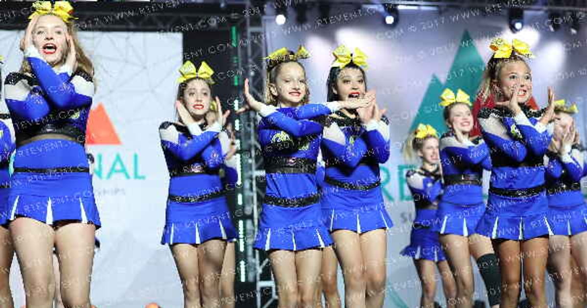 Cheer Central Suns Light · The West Regional Summit