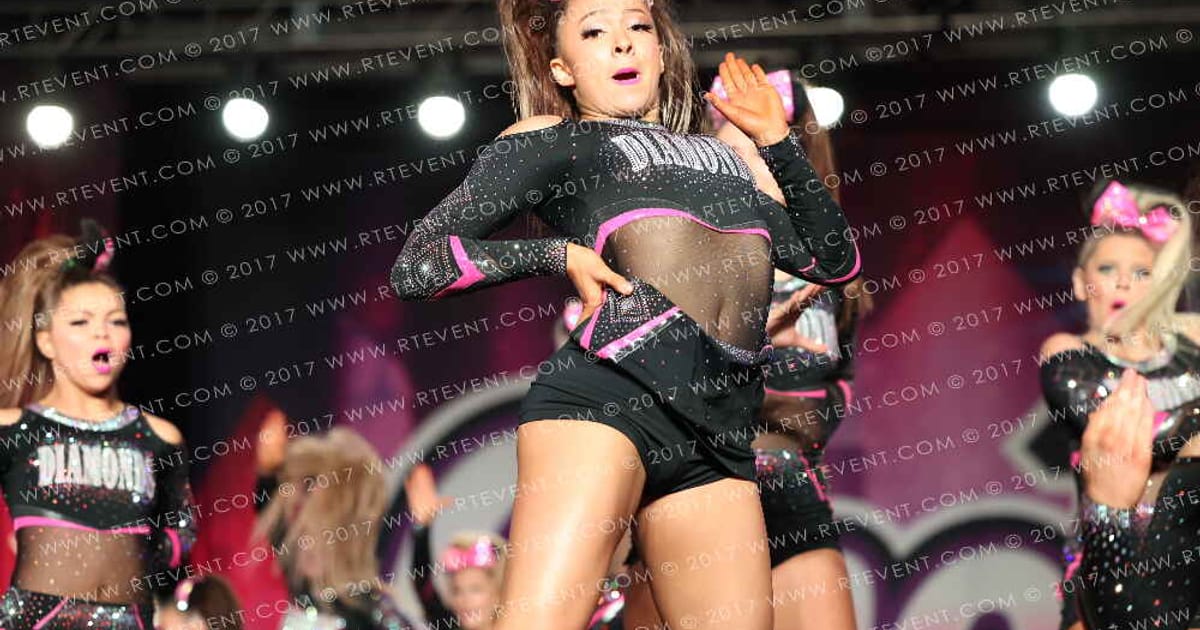 Diamonds All Stars Supermodels · Grand Nationals