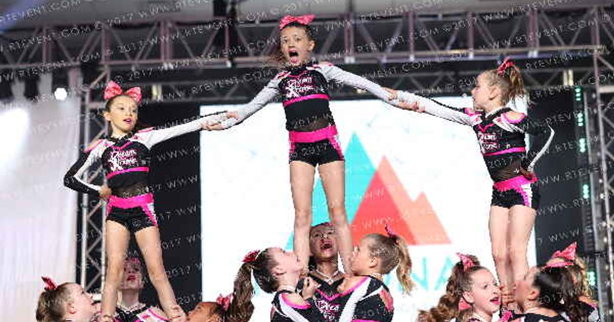 Dream Xtreme Glitter · The West Regional Summit