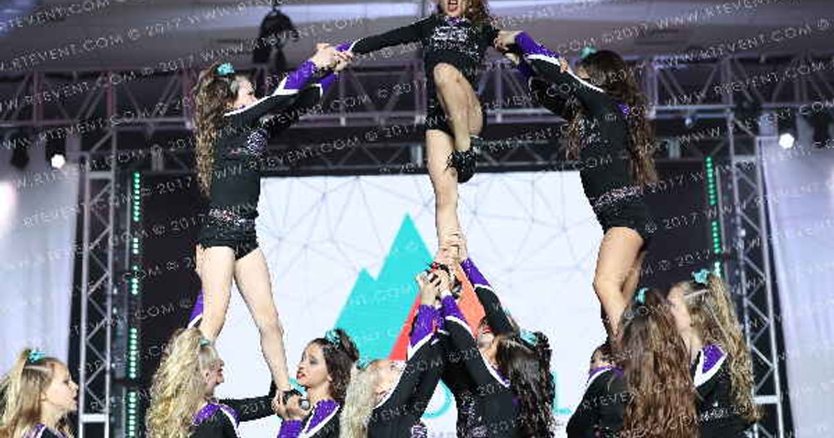 SC Cheer Divine · The West Regional Summit