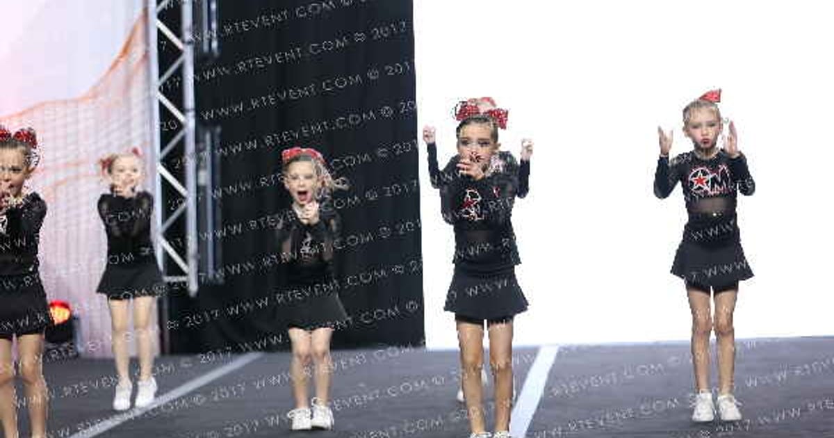 Off Main Cheer & Tumbling Firecrackers · The Midwest Regional Summit
