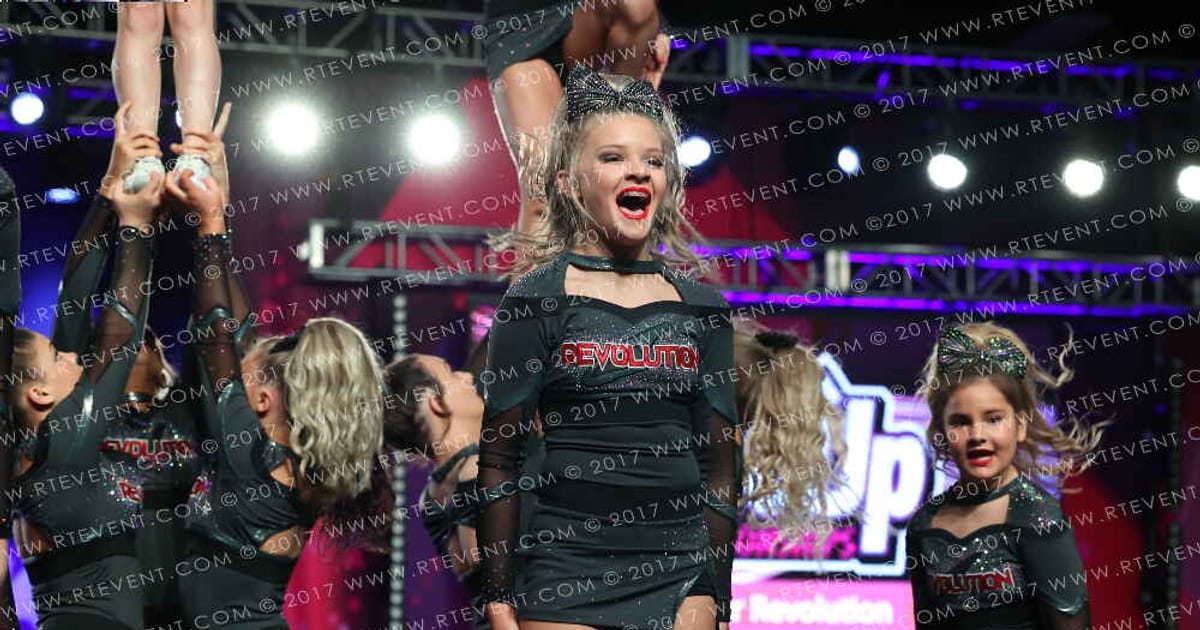 Cheer Revolution Smoke · Grand Nationals