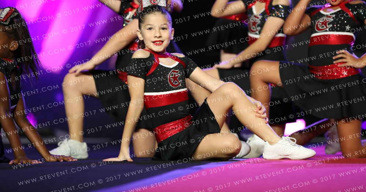 Caliber Cheer Starz Comets · Encore Grand Nationals