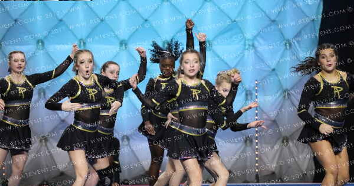 Platinum Athletics Golden Girls · Wisconsin Dells Grand Nationals