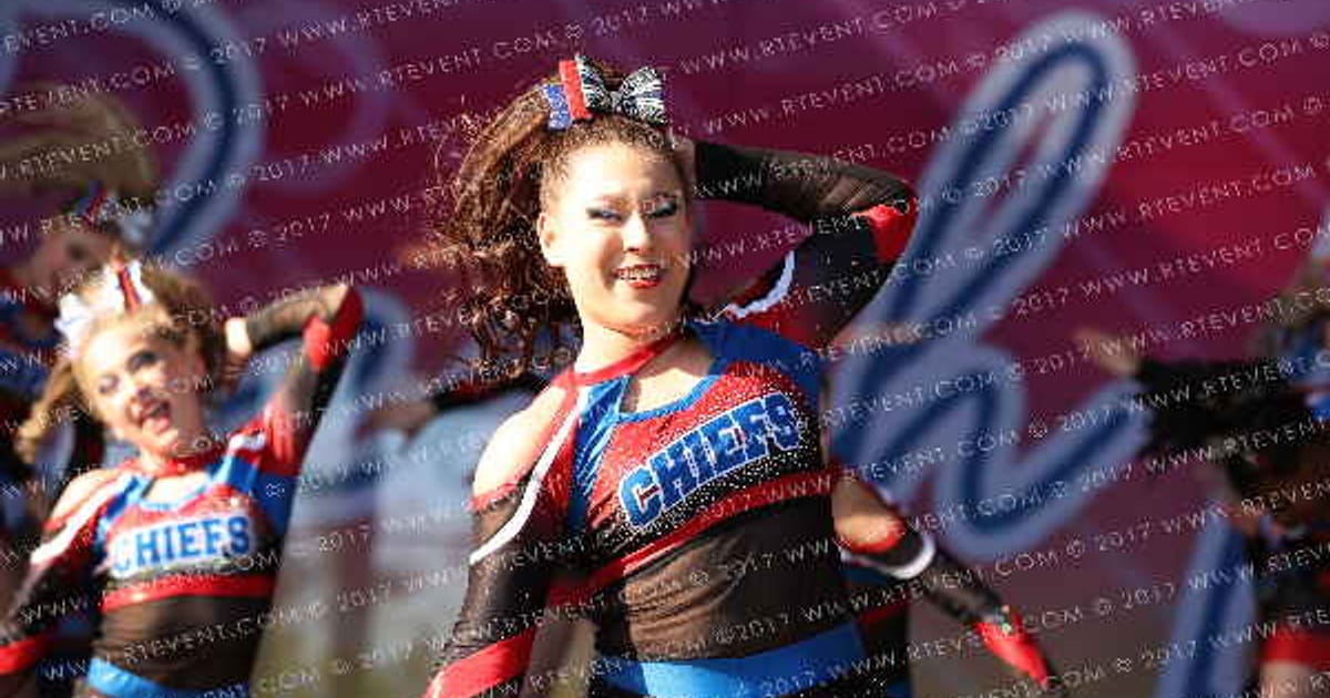 Cheers Unlimited Apaches · Beach Nationals