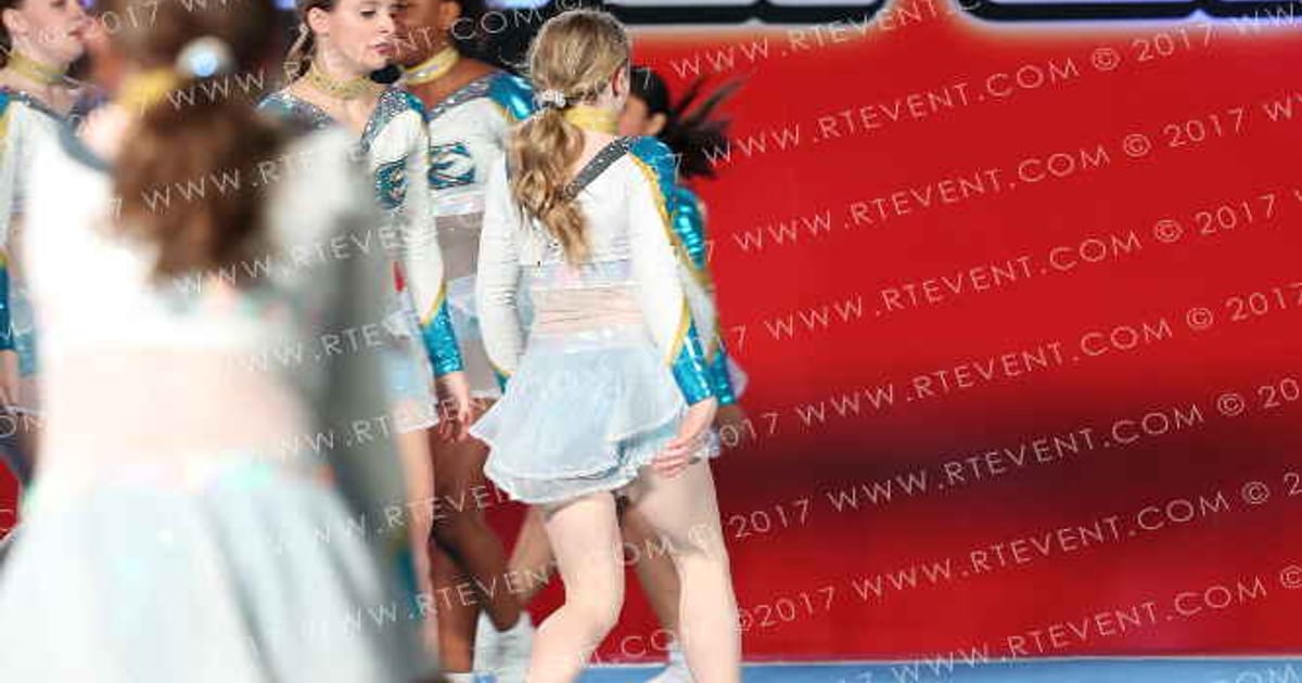 Chesapeake Elite Lady Lux · The SHOWCASE