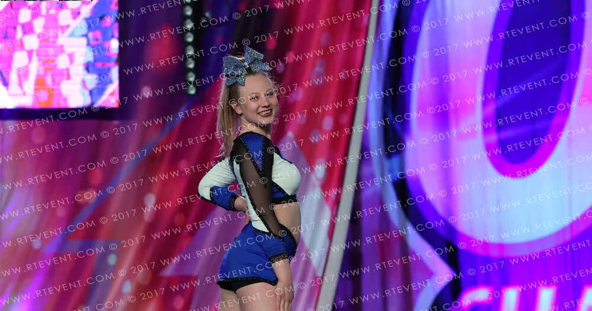 Midwest Cheer Elite Cleveland WiNTer Storm · Grand Nationals