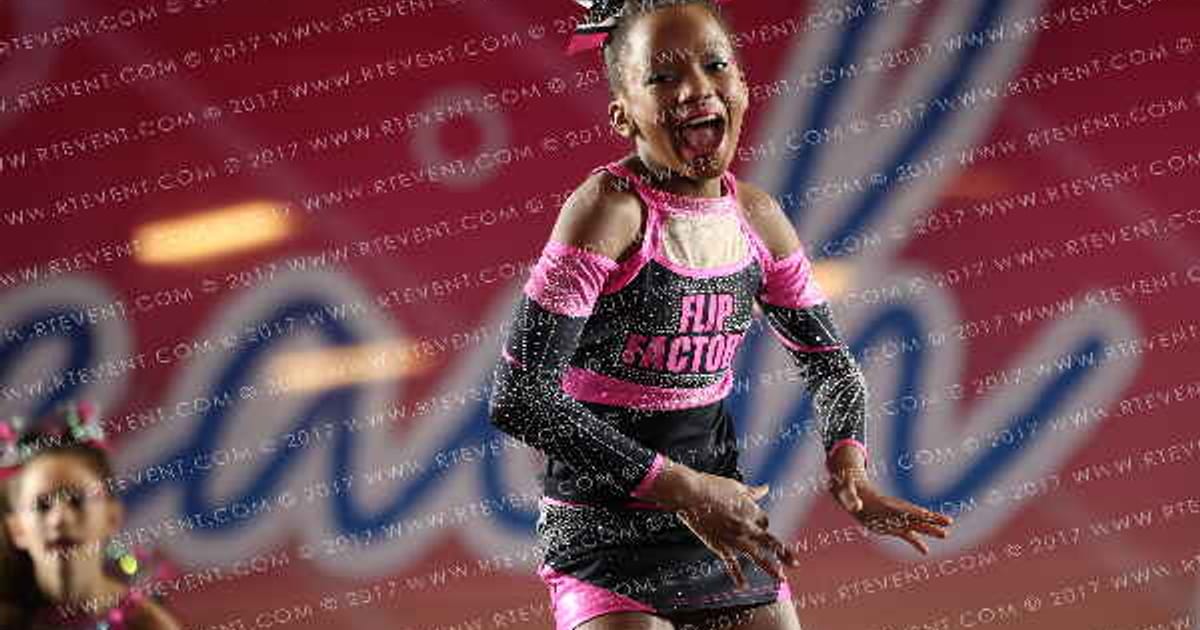 Flip Factory Glitterati · Beach Nationals