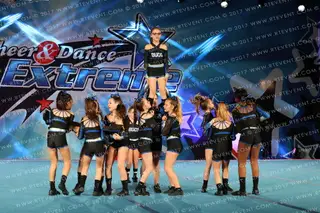 Bucs Cheer Onyx