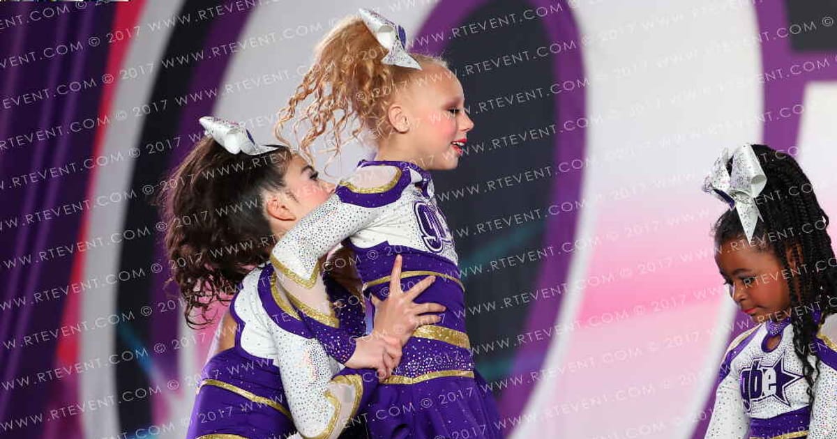 Green Bay Elite All-Stars Rouge · Grand Nationals
