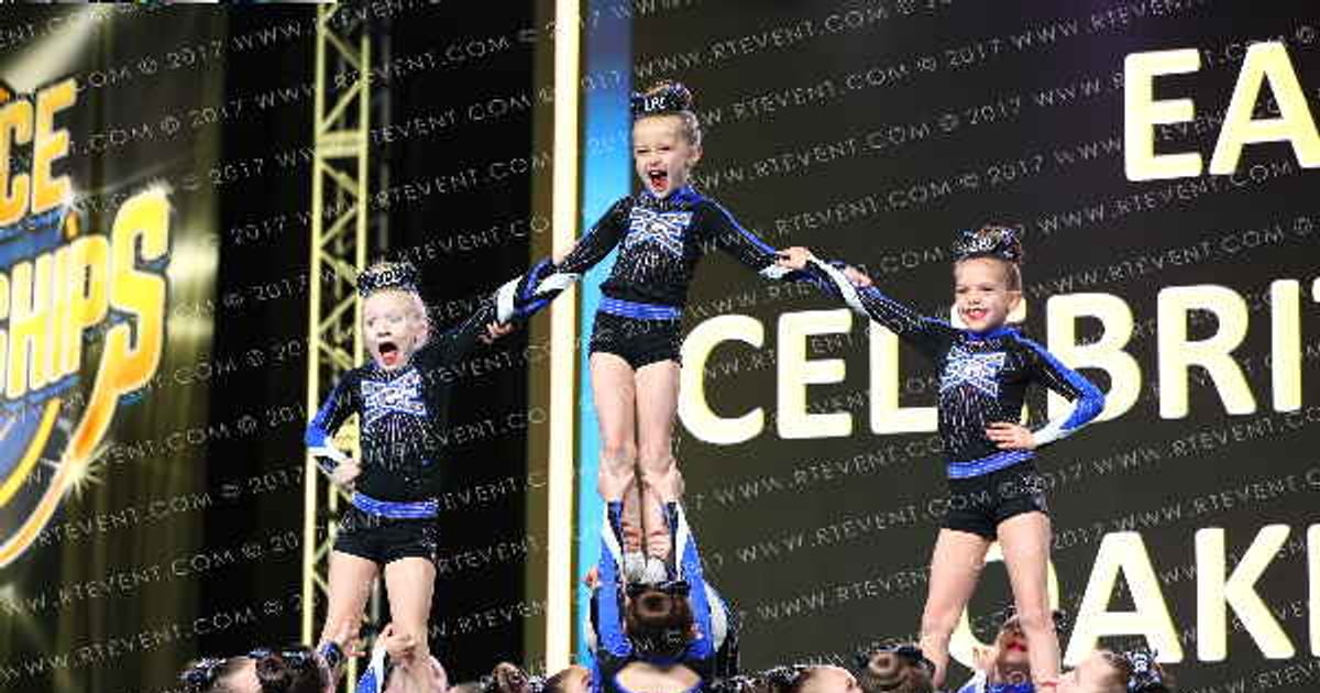 East Celebrity Elite - Oakdale Paparazzi · Mohegan Sun