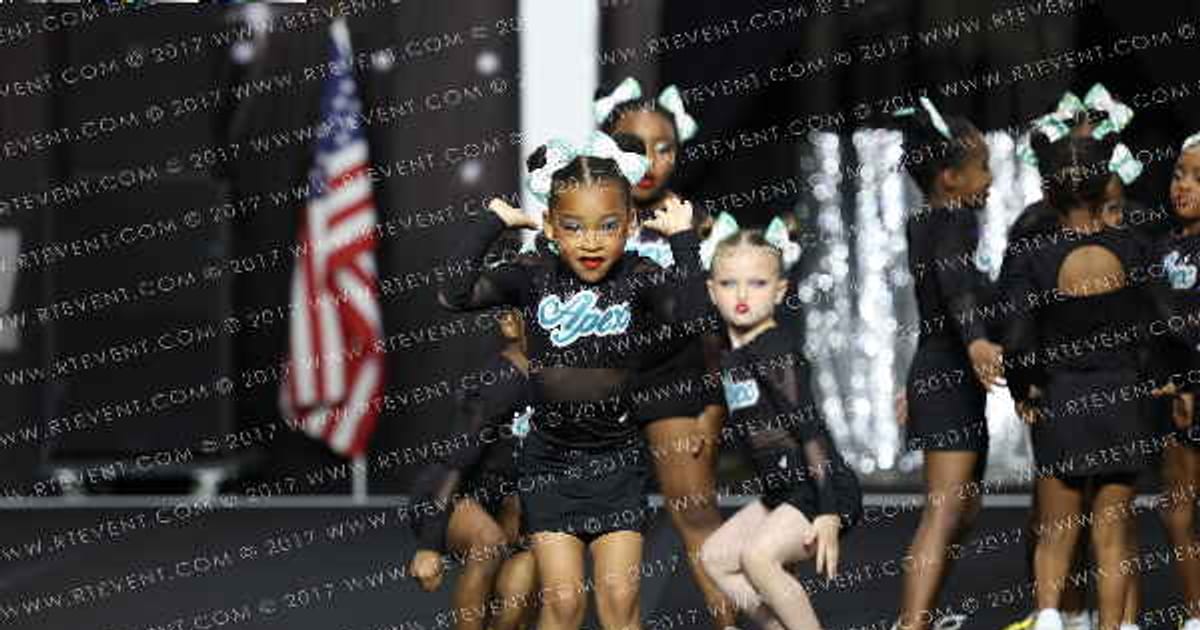 Apex Cheer Tiny Sparkles · US Finals Pensacola
