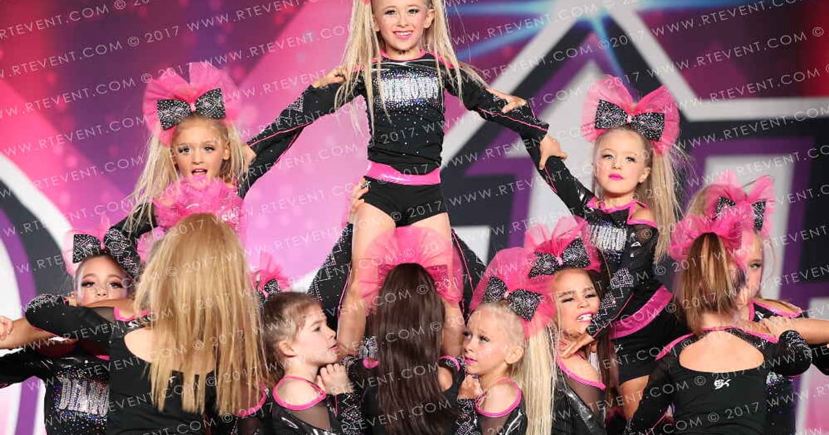 Diamonds All Stars Sassykitties · Grand Nationals