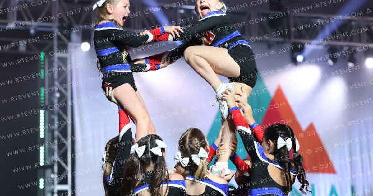 USA Starz Glitter · The West Regional Summit