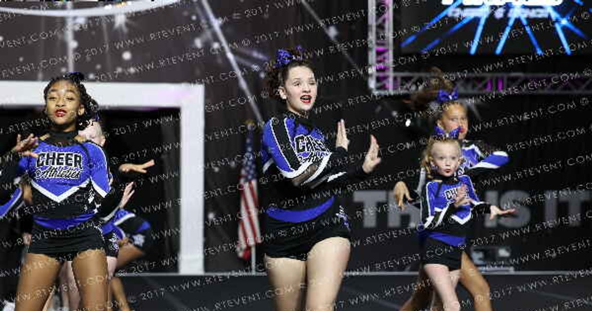 Cheer Athletics - Pensacola BreezeCats · US Finals Pensacola