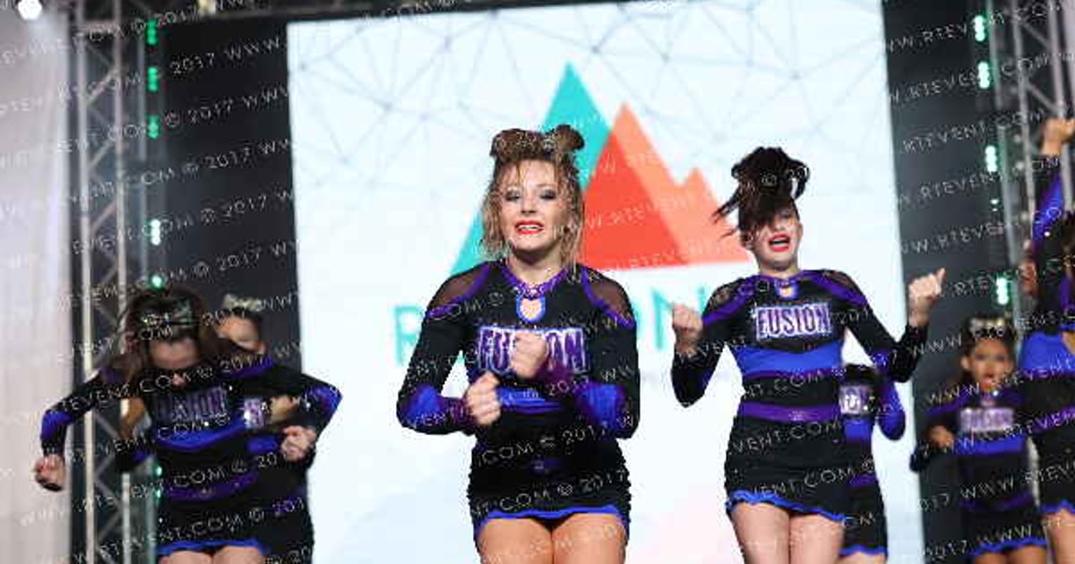 Arizona Fusion Cheer Silver Storm · The West Regional Summit