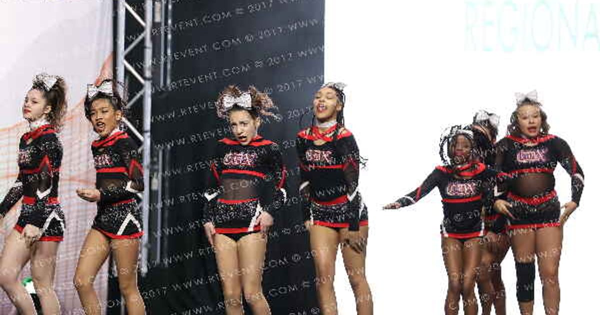 Cheer and Dance Xtreme Flex · The Midwest Regional Summit