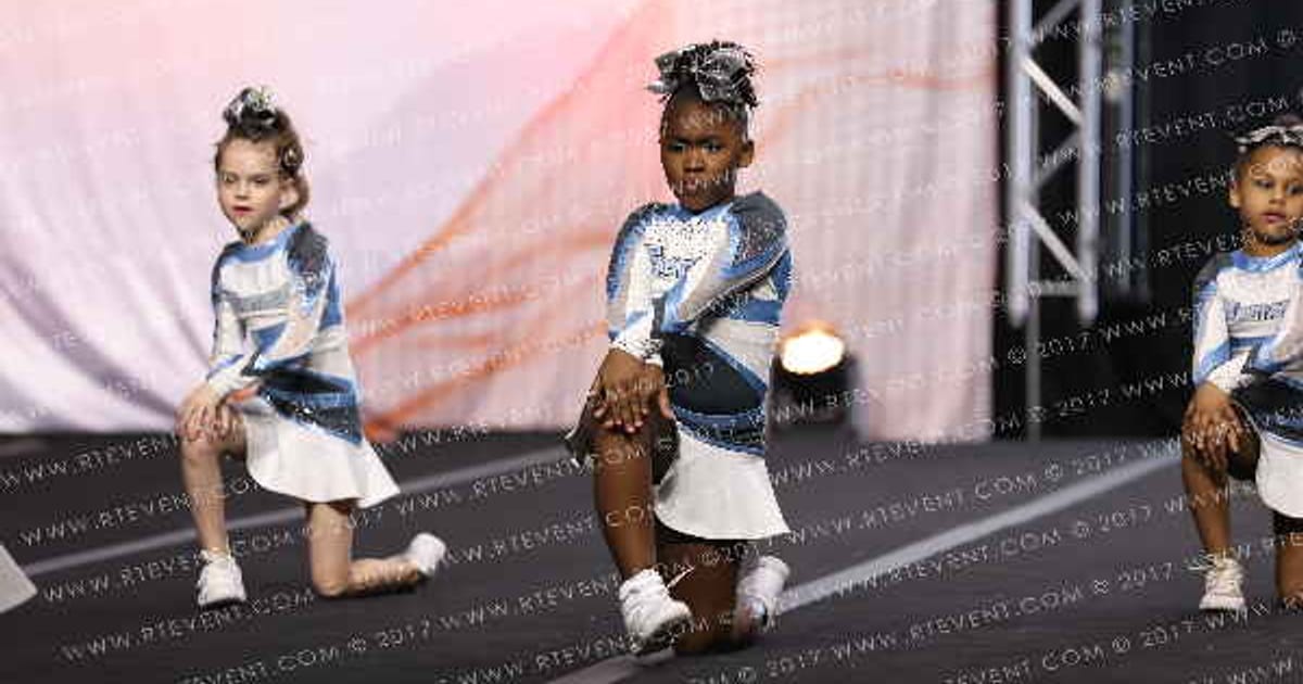 Element Athletics Mini Mist · The Midwest Regional Summit