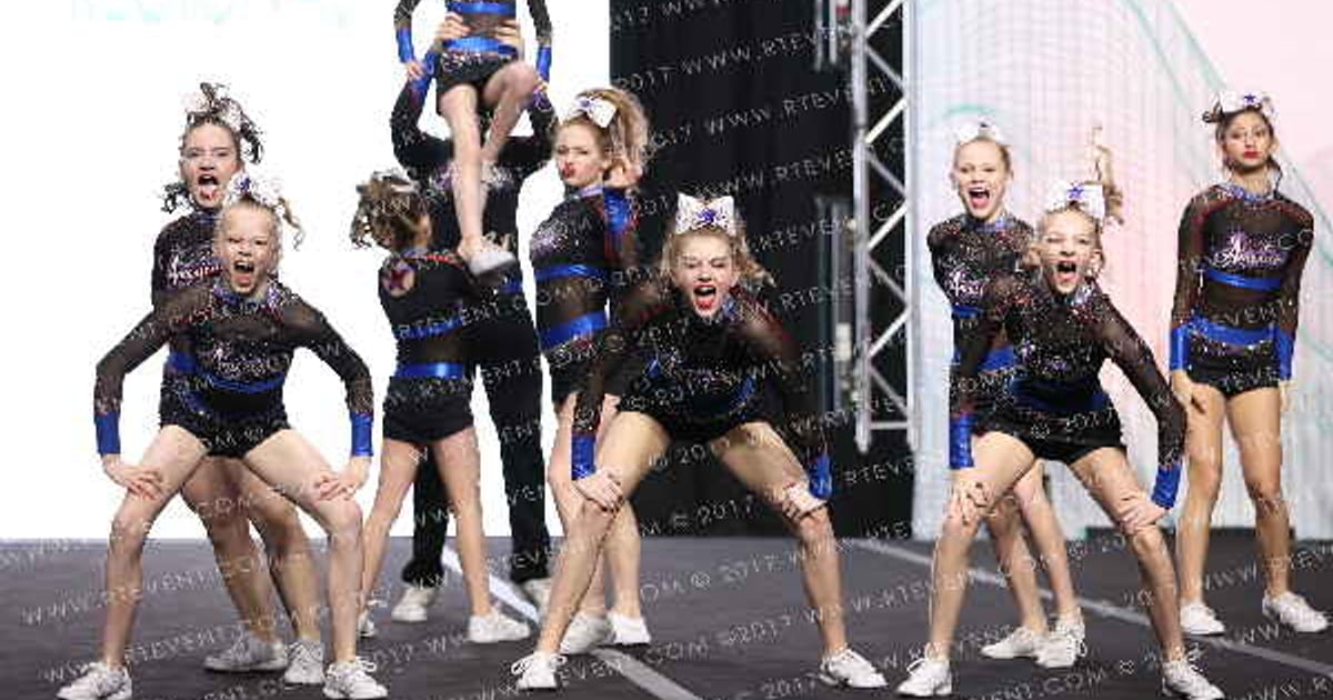 American Cheer Elite Strykers · The Midwest Regional Summit
