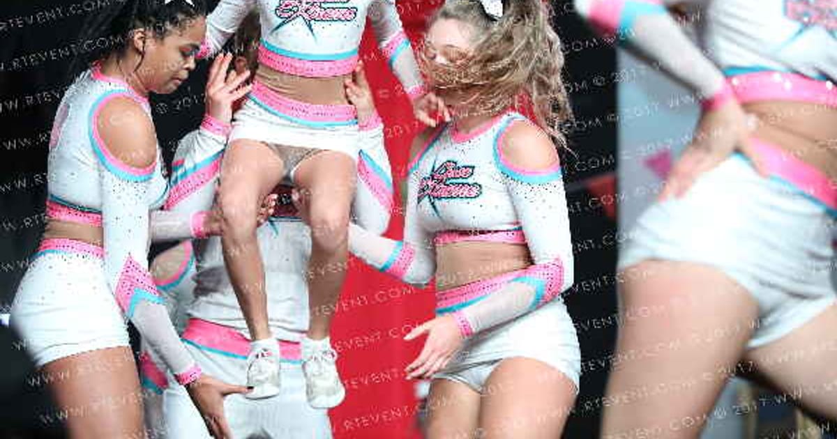 Cheer Extreme - Raleigh Berries · Battle Under the Big Top