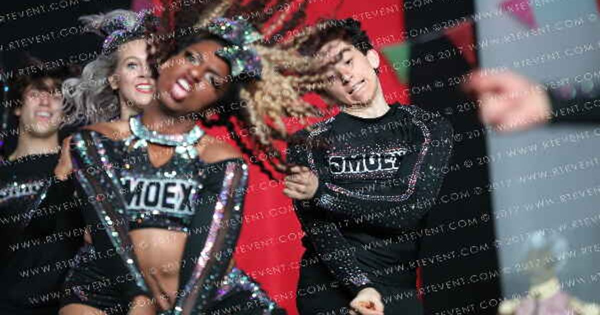 Cheer Extreme - Raleigh SMOEX · Battle Under the Big Top