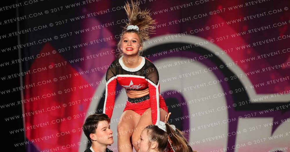 Starstruck Senior Smoke · Grand Nationals