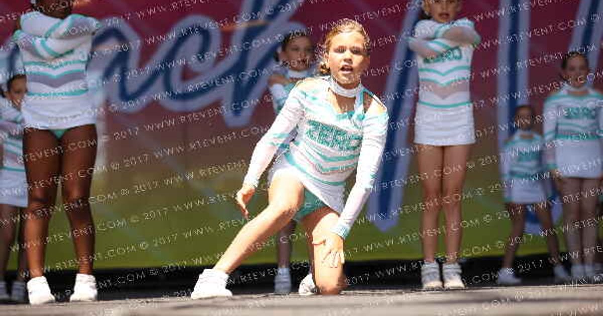Zero Gravity Athletics Luna · Beach Nationals