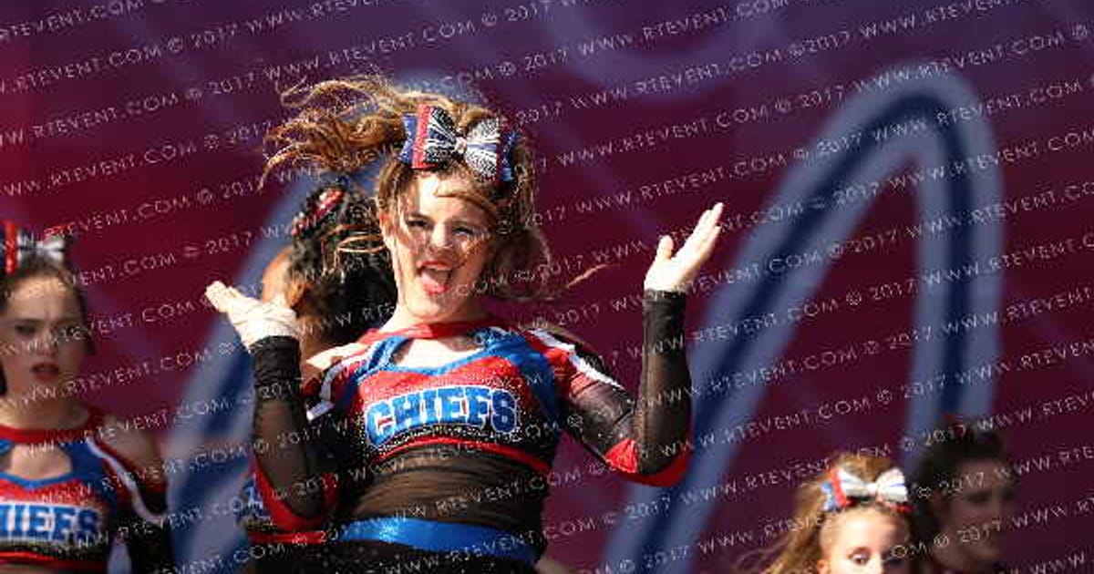 Cheers Unlimited Apaches · Beach Nationals