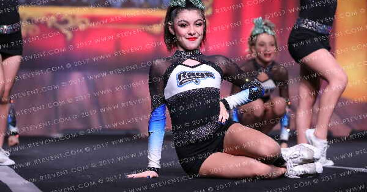The Stingray All Stars Emerald · Battle Under the Big Top