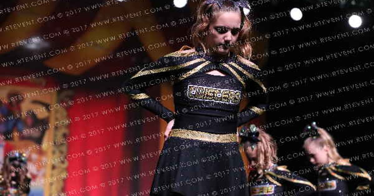 Twisters Blue · Battle Under the Big Top