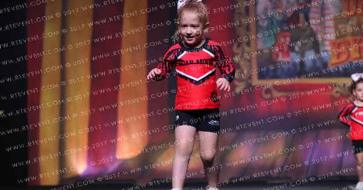 Soar Moor Cheer Dawgs Rubies · Battle Under the Big Top
