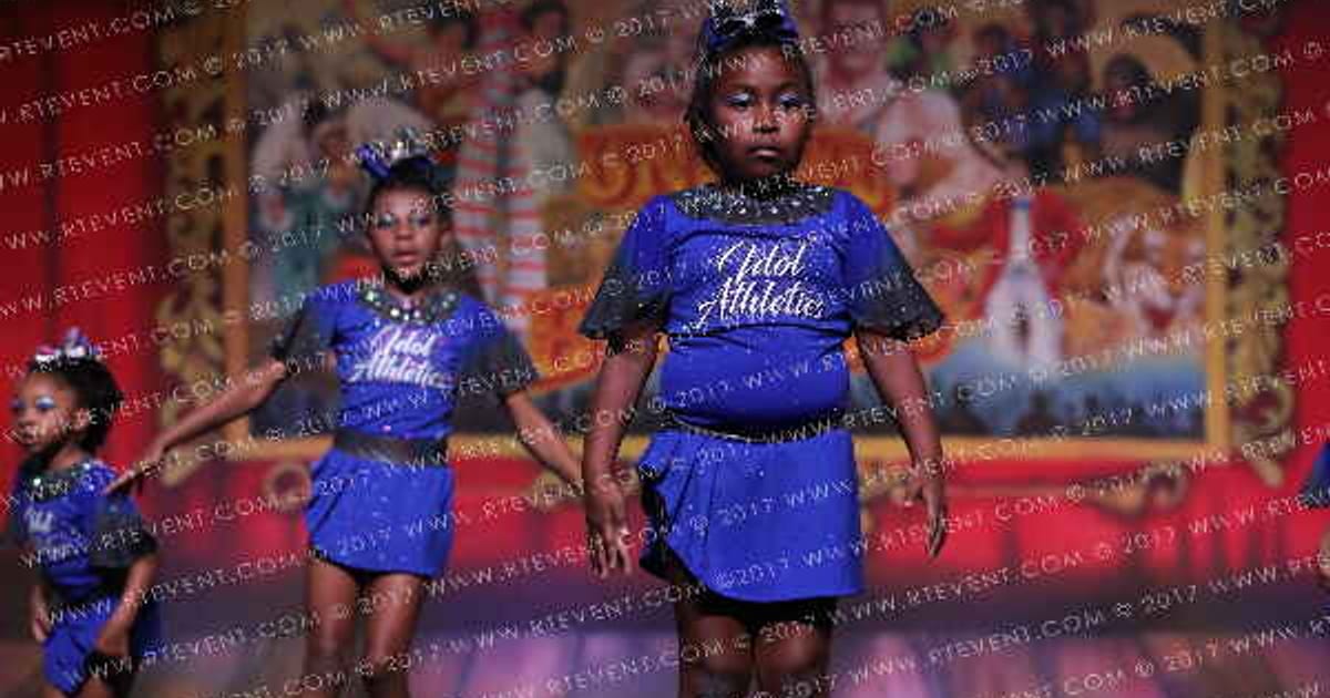 Idol Athletics Royal Dolls · Battle Under the Big Top