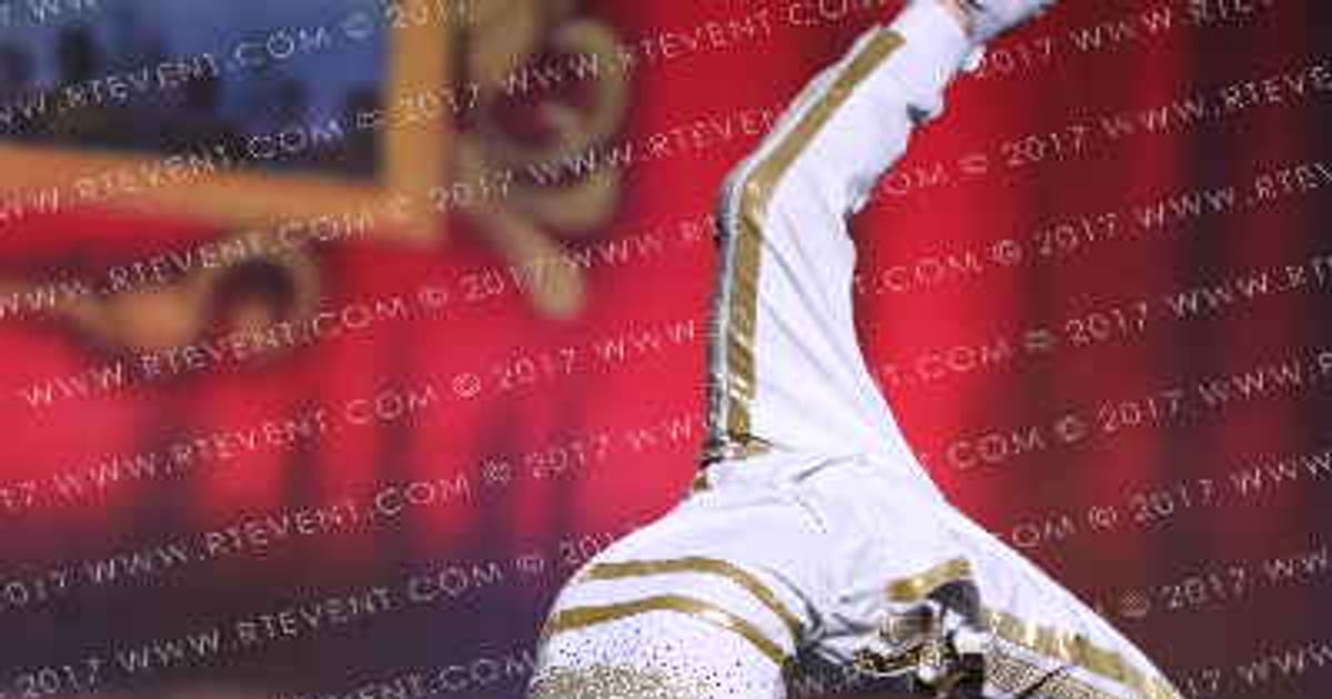 Legends Cheer Elite Iris · Battle Under the Big Top