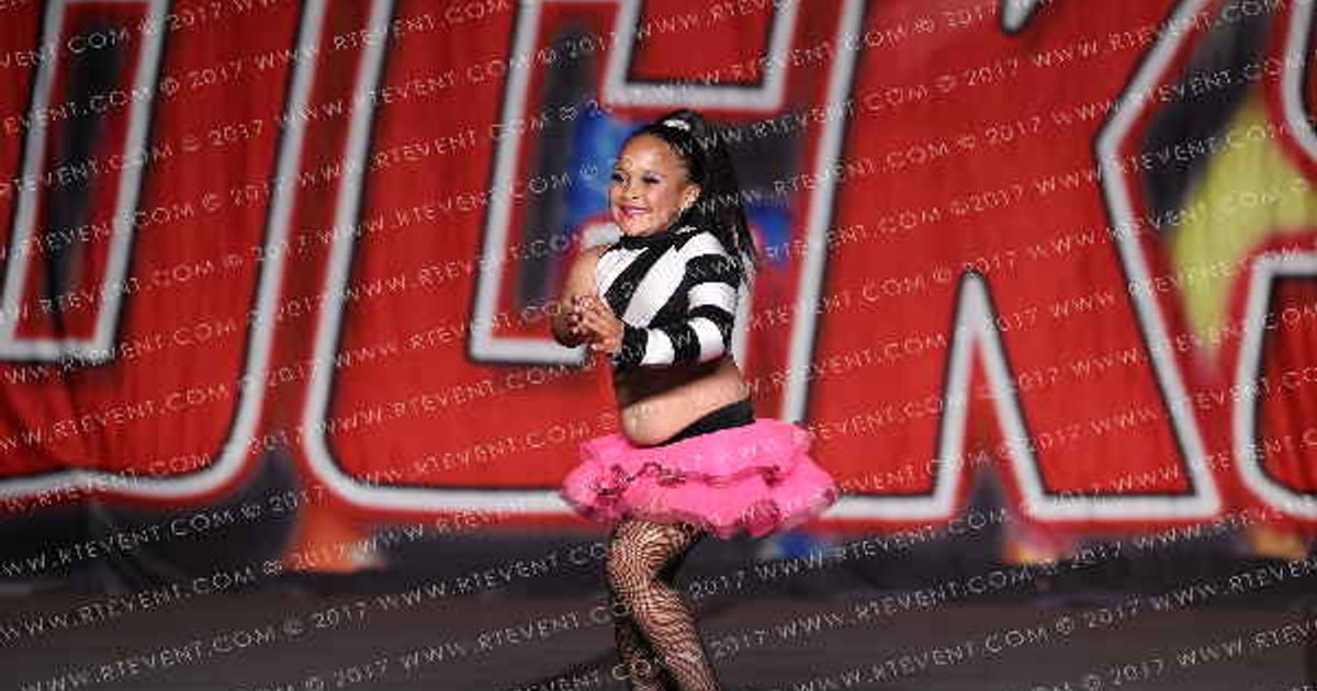 Obsession Cheer & Dance Avery Hooper · Lonestar