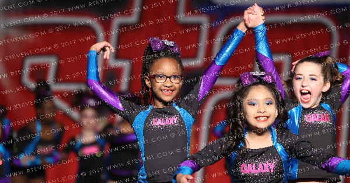 Texas Galaxy Cheer and Dance Stellar Queens · Lonestar