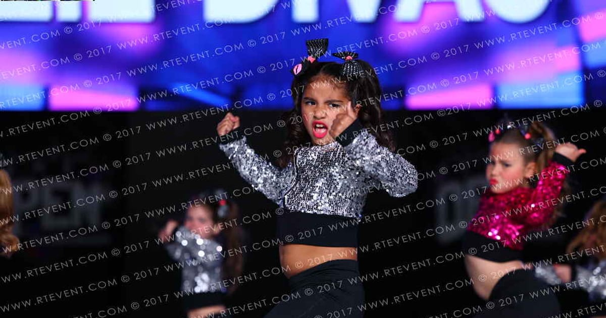 Phantom Cheer Lil' Divas · All Star Worlds