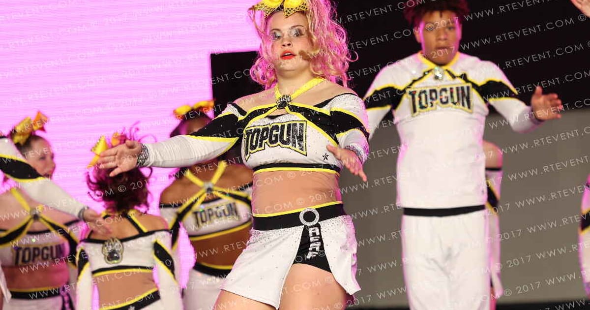 Top Gun All Stars - 407 Junior Black · All Star Worlds