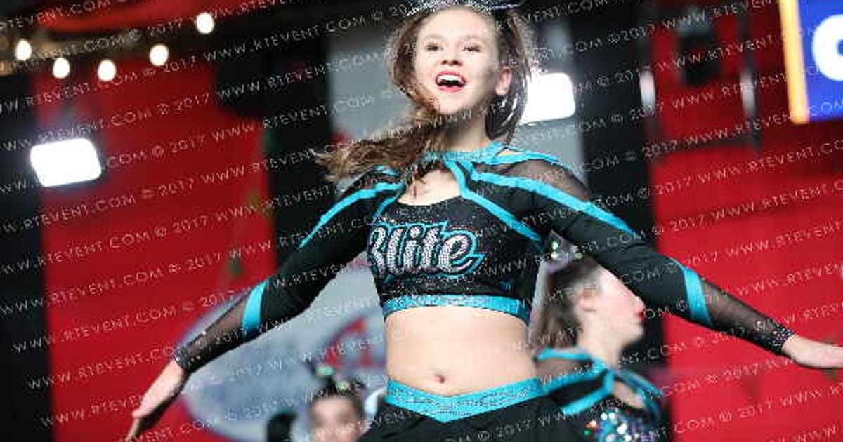 Cheer Extreme - Raleigh Senior 3lite · Battle Under the Big Top